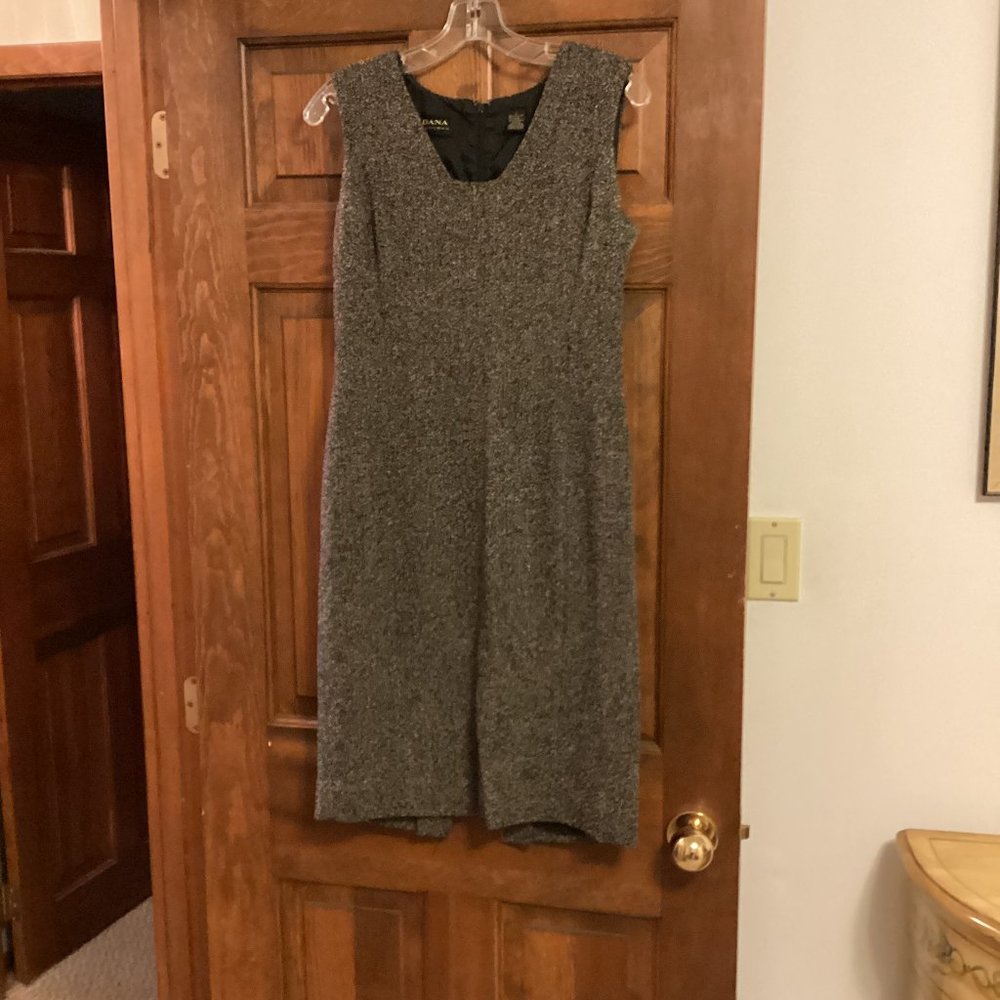 Womans Dana Buchman Size 4 Small Dress